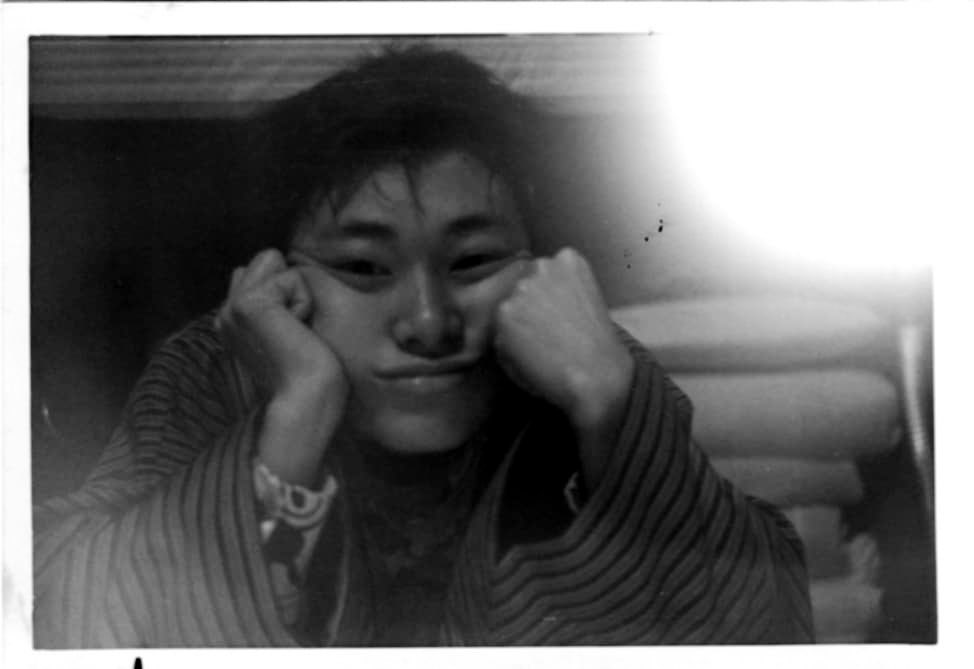 archives_u's tweet image. 今日はずっと歳を取らないU子の誕生日。
これは22歳くらいの時で、すっぴんでかわいいね。