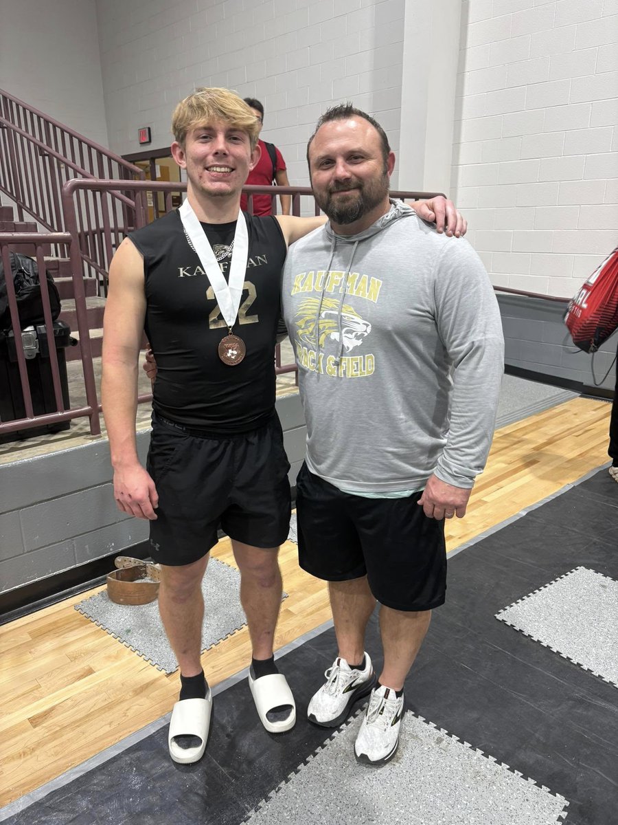 Coach Bowers (@jack342218) on Twitter photo Proud of this guy and everything he represents! Your hard work will pay off! He missed state by 25lbs but still finished in the top 3 Div3 of 5A | 6A region!
Great season son!
Thank you <a href="/KHSStrength/">Chris Brent</a> for everything have done for my son!
<a href="/PateBowers/">Pate Bowers</a> Proud of this guy and everything he represents! Your hard work will pay off! He missed state by 25lbs but still finished in the top 3 Div3 of 5A | 6A region!
Great season son!
Thank you <a href="/KHSStrength/">Chris Brent</a> for everything have done for my son!
<a href="/PateBowers/">Pate Bowers</a>