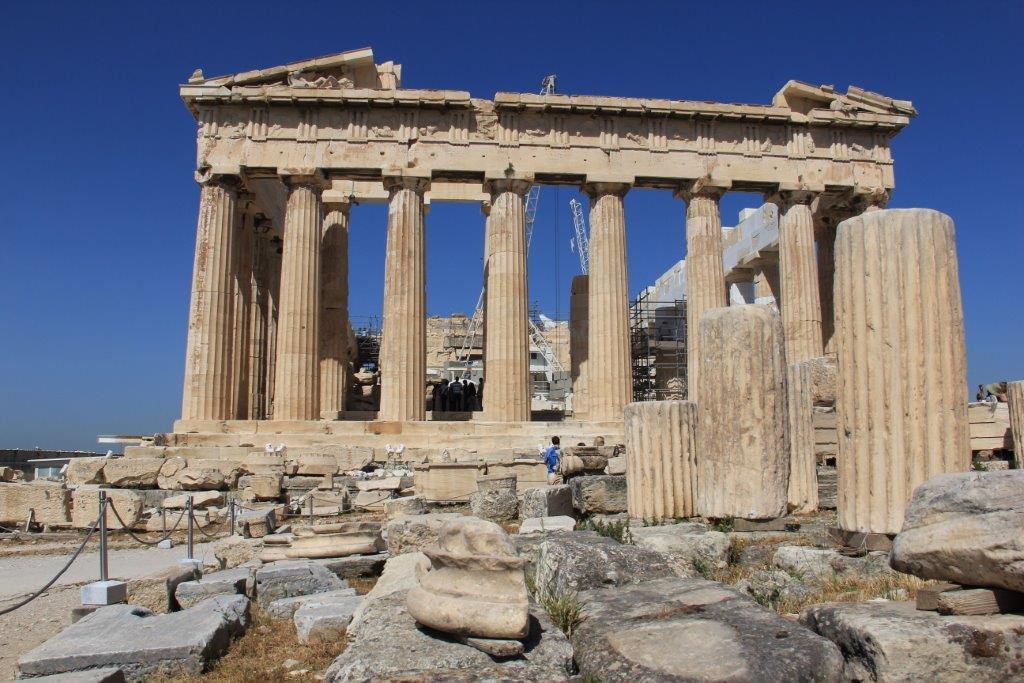 CompassandFork's tweet photo. Your Survival Guide to the Parthenon in Athens https://t.co/6wcTEKsDVT #traveltuesday #ttot https://t.co/FxhwJPMCLq