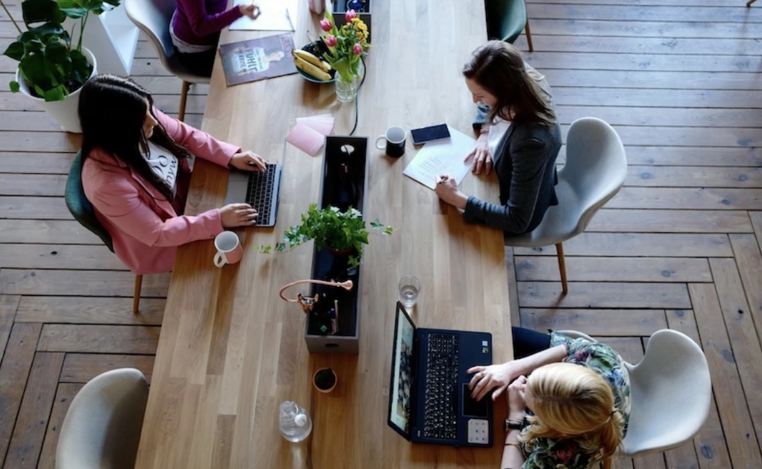ECOMNEWS (@ecom_news) on Twitter photo 💪 #Journeedesdroitsdesfemmes : Résilience confirmée des #femmes entrepreneures face aux défis économiques, malgré une exposition aux créances impayées. Détails dans notre article bit.ly/43nrwPc <a href="/FCEFrance/">FCE France</a> <a href="/Infogreffe/">Infogreffe Officiel</a> #8mars2025 #IWD #8Mars 💪 #Journeedesdroitsdesfemmes : Résilience confirmée des #femmes entrepreneures face aux défis économiques, malgré une exposition aux créances impayées. Détails dans notre article bit.ly/43nrwPc <a href="/FCEFrance/">FCE France</a> <a href="/Infogreffe/">Infogreffe Officiel</a> #8mars2025 #IWD #8Mars