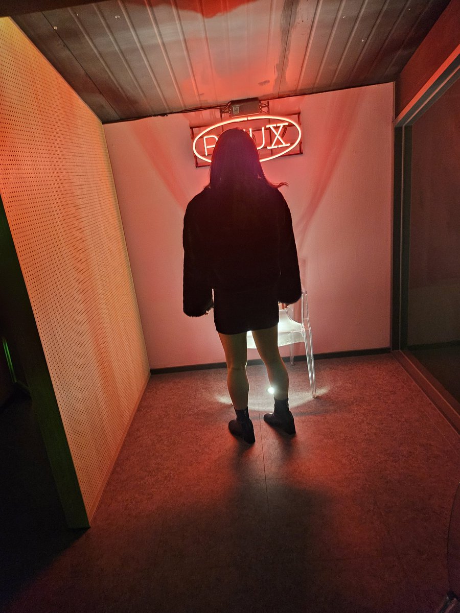 조금씩 짧아지는 그녀....
오신분들 인사 나눠용~~

#파주x