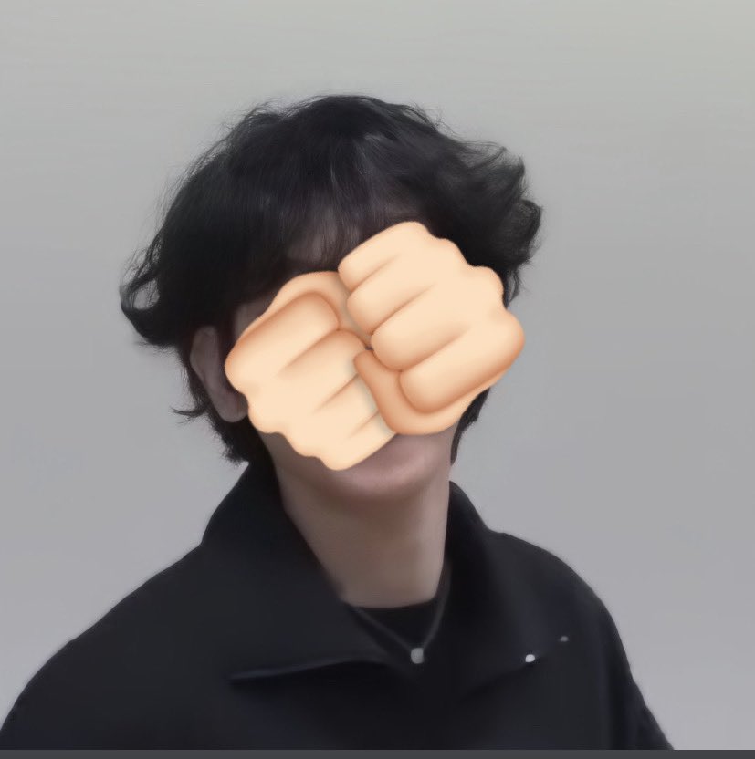 serphicldy's tweet photo. Peek-a-boo! https://t.co/GHchJK03Rr
