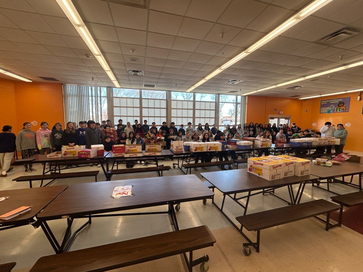 Nikki Gwiz tweet media