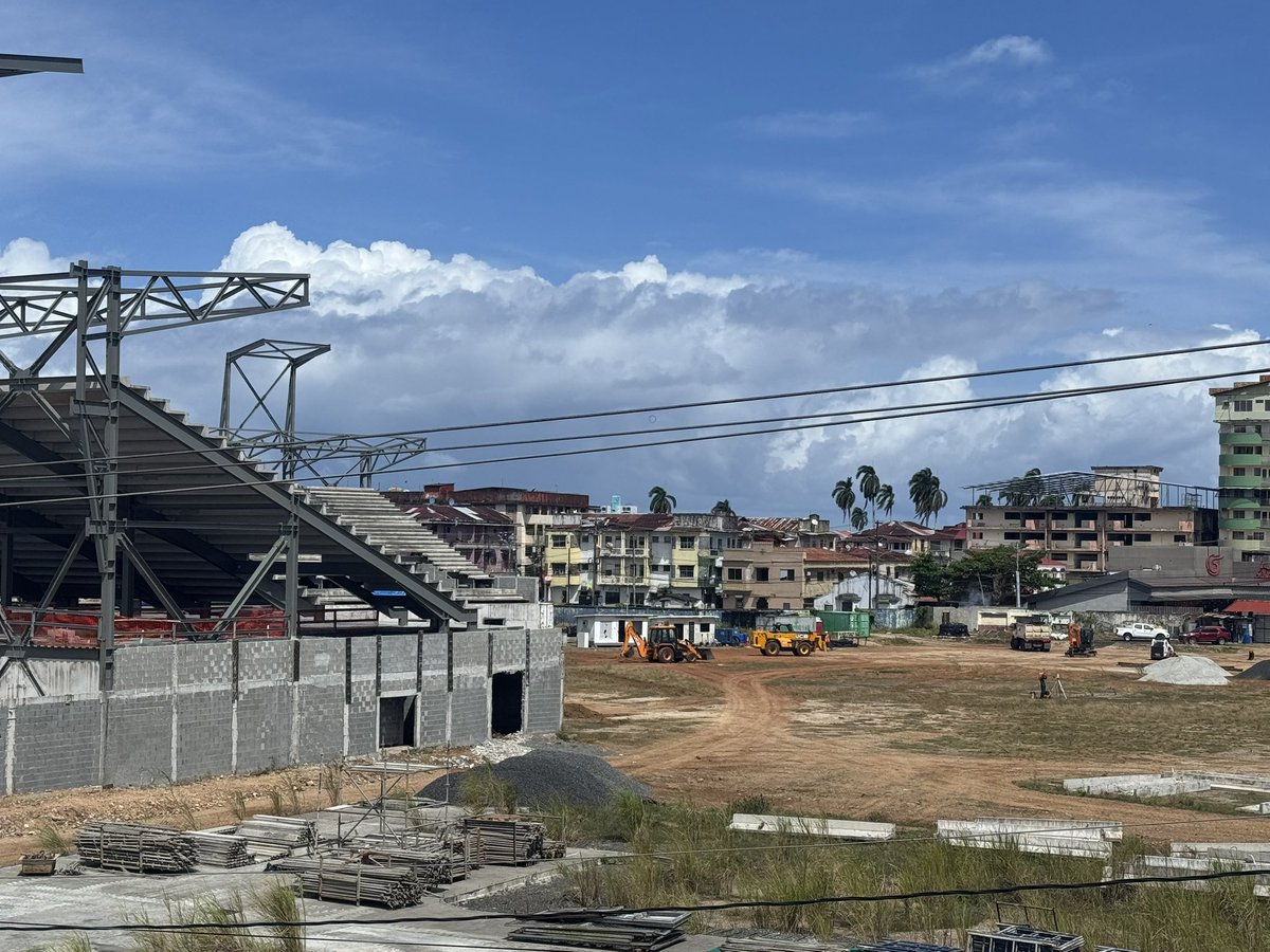 Por lo menos hay un pequeño movimiento en el Mariano Bula 🙏