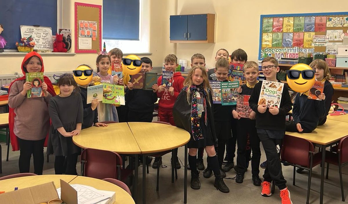 Ysgol Pencae (@ysgol_pencaepen) on Twitter photo Dathlu Diwrnod y Llyfr 2025! Celebrating World Book Day 2025! #diwrnodyllyfr #worldbookday2025 #mwynhau #darllen <a href="/dechraucartref/">Dechrau Cartref</a> Dathlu Diwrnod y Llyfr 2025! Celebrating World Book Day 2025! #diwrnodyllyfr #worldbookday2025 #mwynhau #darllen <a href="/dechraucartref/">Dechrau Cartref</a>
