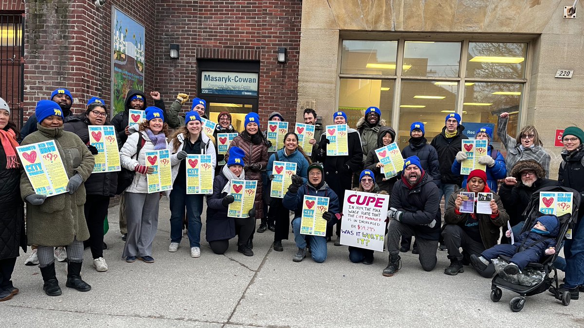 Justice for Workers (@fairwagesnow) on Twitter photo .<a href="/oliviachow/">Olivia Chow</a> <a href="/ausmalik/">ausma malik</a> <a href="/shelleycarroll/">Shelley Carroll</a>
ALL #Toronto workers need liveable wages, from public health to long-term care, from safety inspection to recreation workers, from child care workers to shelter workers!
This means: $20 min wage, adequate paid sick days, decent health .<a href="/oliviachow/">Olivia Chow</a> <a href="/ausmalik/">ausma malik</a> <a href="/shelleycarroll/">Shelley Carroll</a>
ALL #Toronto workers need liveable wages, from public health to long-term care, from safety inspection to recreation workers, from child care workers to shelter workers!
This means: $20 min wage, adequate paid sick days, decent health