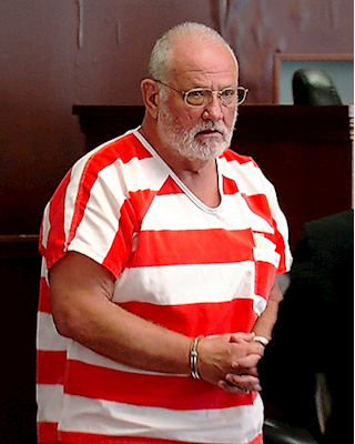 <a href="/LongTimeHistory/">LongTime🤓FirstTime👨‍💻</a> Klansman and Trump-loving Kentucky campaign chair for the Donald Trump presidential campaign was found guilty of 21 counts of child-sex trafficking and human trafficking and sentenced to twenty years in prison.
See my blog post on Tim Nolan,
drchrislamb.com/only-the-best-…