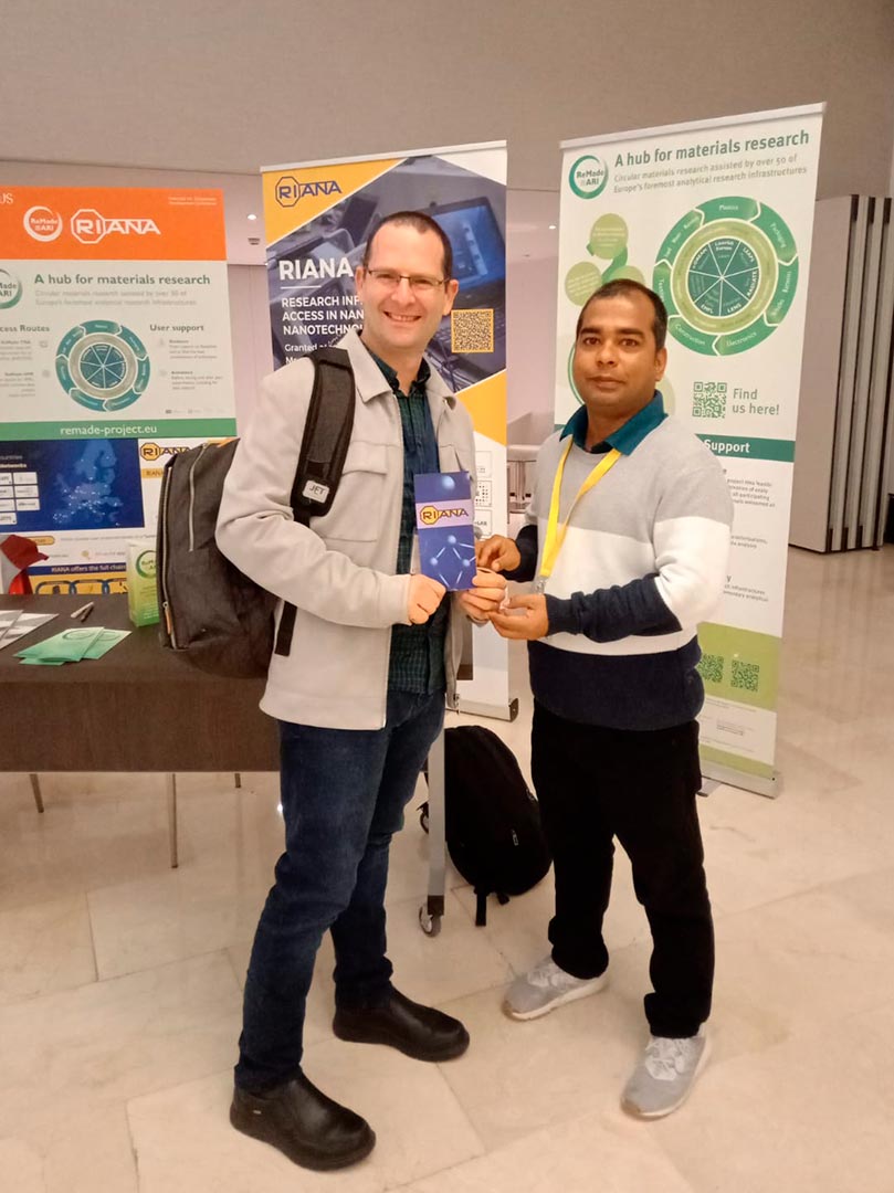 Santanu Kumar Phadi, a member of <a href="/cmamuam/">CMAM-ICTS</a> and <a href="/UAM_Madrid/">UAM Autónoma Madrid</a> is at #MATSUS 2025 promoting #RIANAproject

#cmamdivulga #ICTSNews #UAM