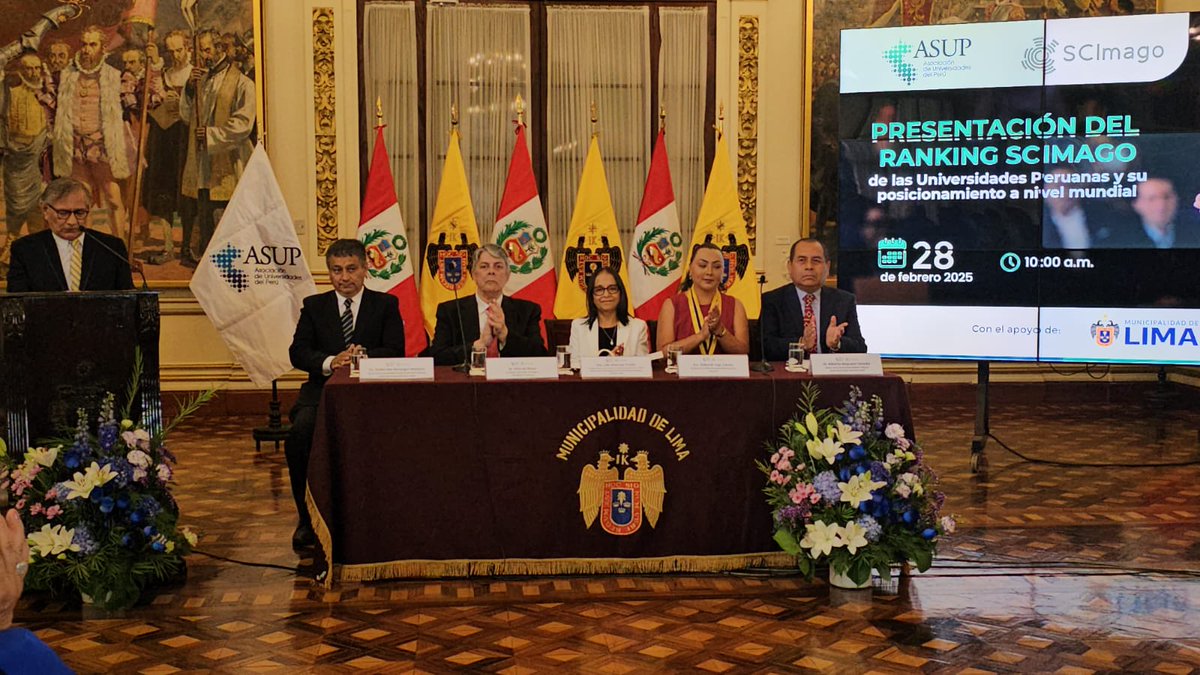Universidad Nacional de Educación tweet media