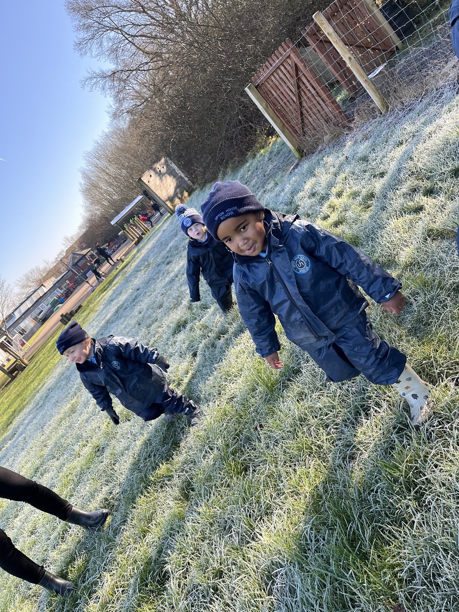 Little explorers set their minds on adventure, not minding the frost and mud. We went on a bear hunt and guess what? We got a big one! Forest school is cool!