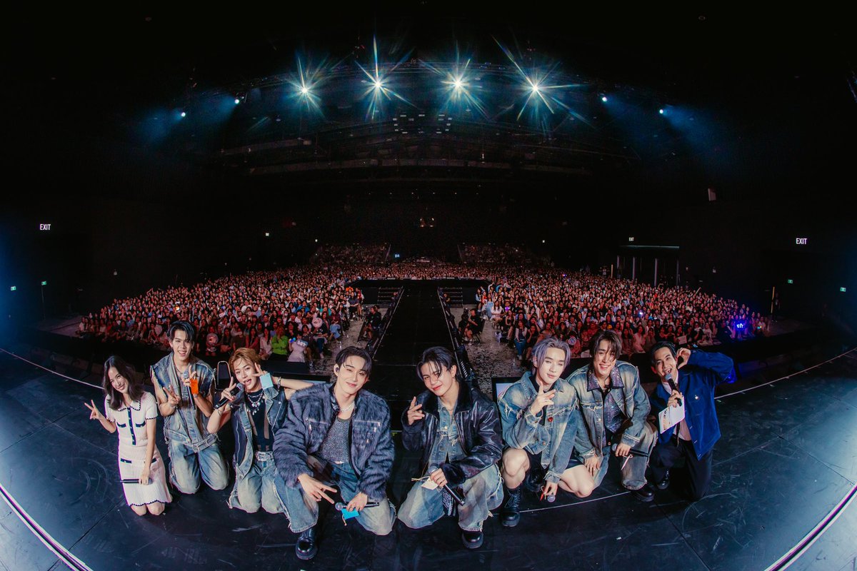 GMMTV's tweet image. ขอบคุณแฟนคลับทุกคนที่คอยส่งกำลังใจและร่วมก้าวเดินไปพร้อมใน #ThamePoSeriesFinalEP จนมาถึงตอนสุดท้าย "ความรัก" และ "ความฝัน" ที่ทุกคนเอาใจช่วยมาตลอด ต่อจากนี้ทั้งสองสิ่งจะคอยซัปพอร์ตกันตลอดไป✨🧡 และที่สำคัญถ้าใครคิดถึงสามารถรับชม “เธมโป้ (ThamePo) Heart That Skips a Beat” 🎹🧡…