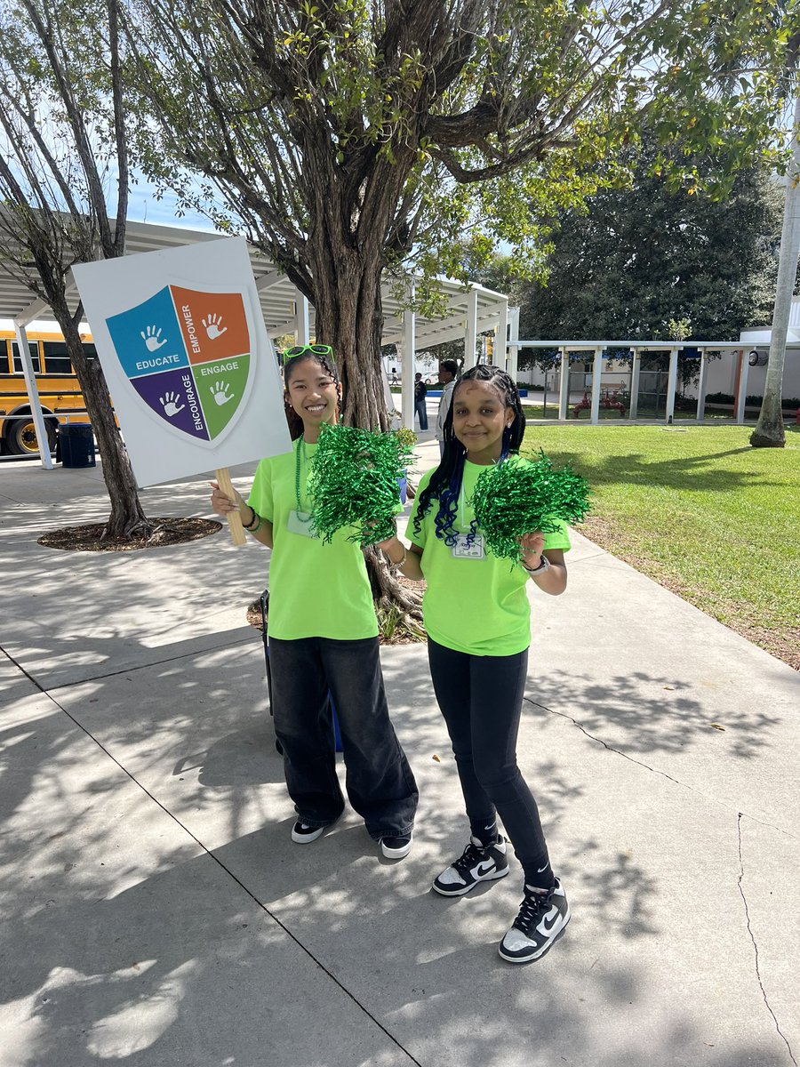 The Y.A.B. (Youth Advisory Board) of Broward County did a phenomenal job hosting &amp; being the MC's for the SAVE Promise Club- "Say Something Rally" 💚for the district! #CreateYourCulture #BeTheChange #FutureLeaders #BeTheChange <a href="/Glades_MS/">Glades_MS</a>