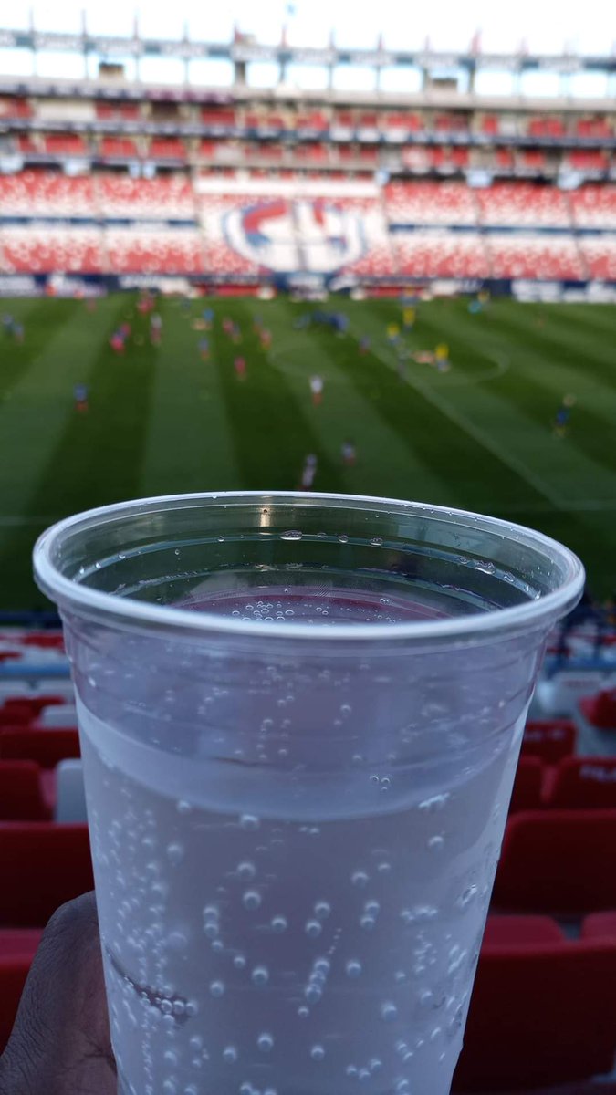 DFlack24's tweet photo. @drinkfitzer @AtletideSanLuis Hoy se gana Atlético de San Luis https://t.co/cG8Pug5Jfn