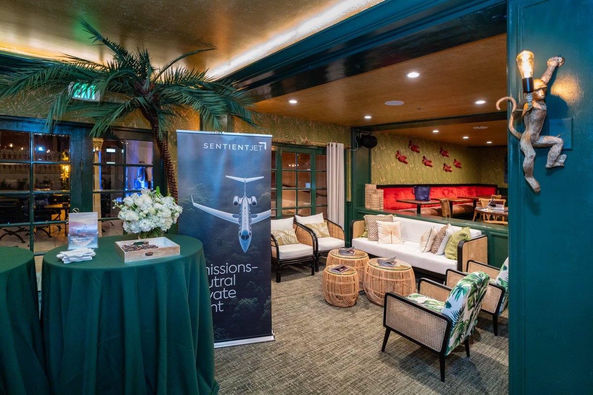 Sentient Jet tweet media