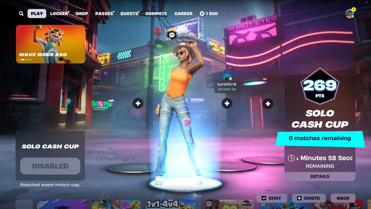 ahahahahhahah died last game to cheater w 0 points like he has full esp me form a mile away some1 take the head of blurreds life on foenem grave