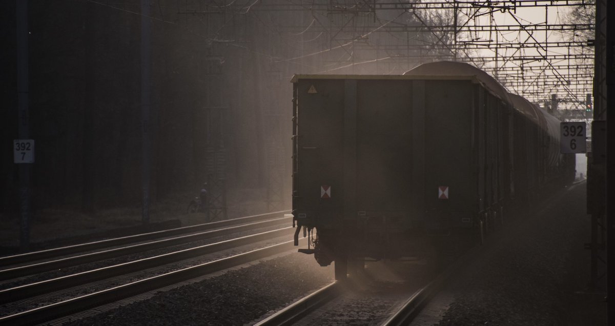 Zkouška zachycení pohybu, západy, klasická fotka klasiky a mizející náklad.