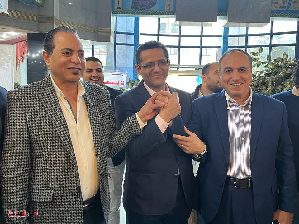 لعدم اكتمال النصاب القانونى: تأجيل انتخابات نقابة الصحفيين إلى ٢١ مارس الجاري - tinyurl.com/25ccvlhq