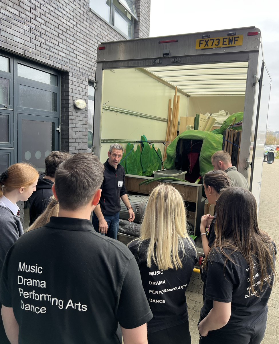 St Cyres Drama, Music, PA & Dance Dept tweet media