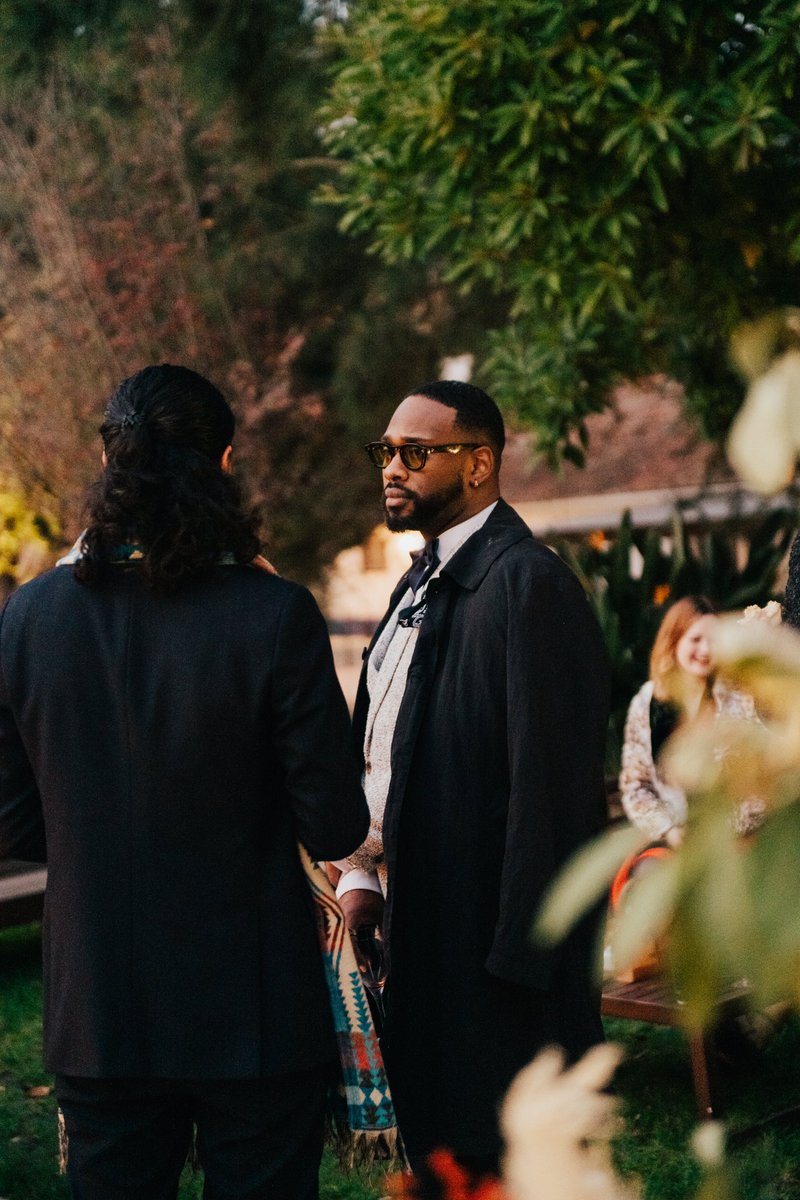 ERICdeSegundo's tweet image. The paparazzi caught me slipping 😒