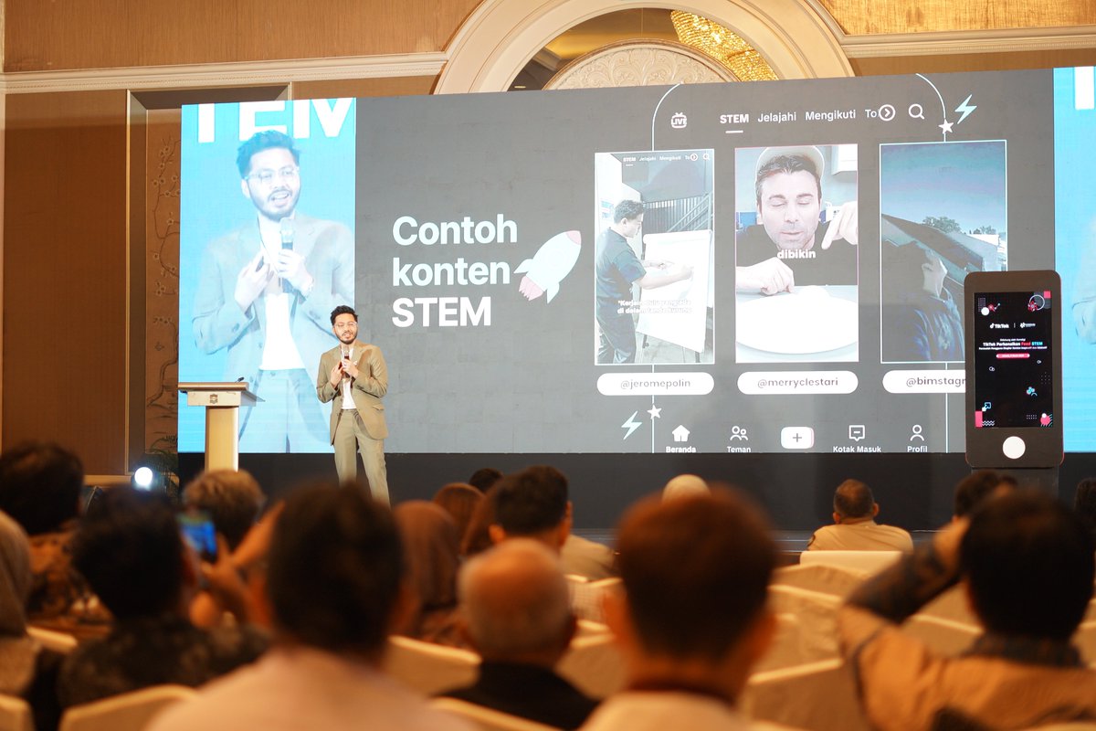 TikTokComms's tweet photo. Honored to be supported by Indonesia's Ministry of Communication & Digital at the launch of TikTok’s STEM Feed in Indonesia! 🇮🇩✨ Together, we’re supporting STEM education and empowering future digital talent with enriching, educational content. 🚀📚
#STEMFeed #LearningOnTikTok https://t.co/j2Bkqk61k1
