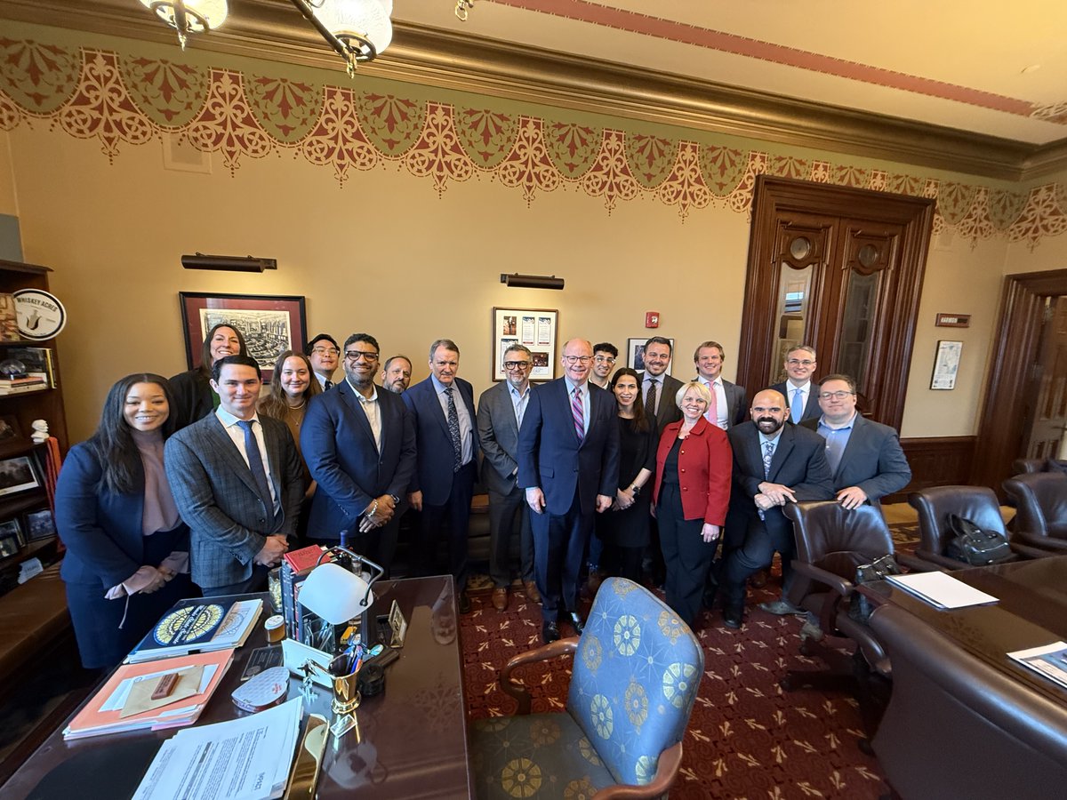 TechNetMidwest's tweet image. 🚀 What an exciting day it was! IL Tech Day was a success as we met with policymakers to advocate for innovation, smart tech policy, and workforce development. Thanks to our sponsors @amazon, @aurora_inno, @wearehims, @Cisco, @Uber, and @Waymo