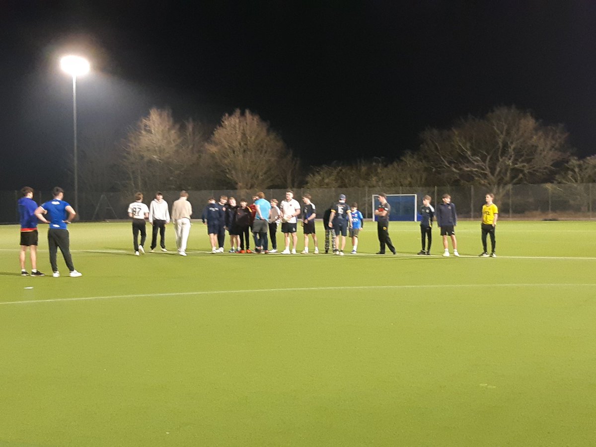 David J. Barnes tweet media