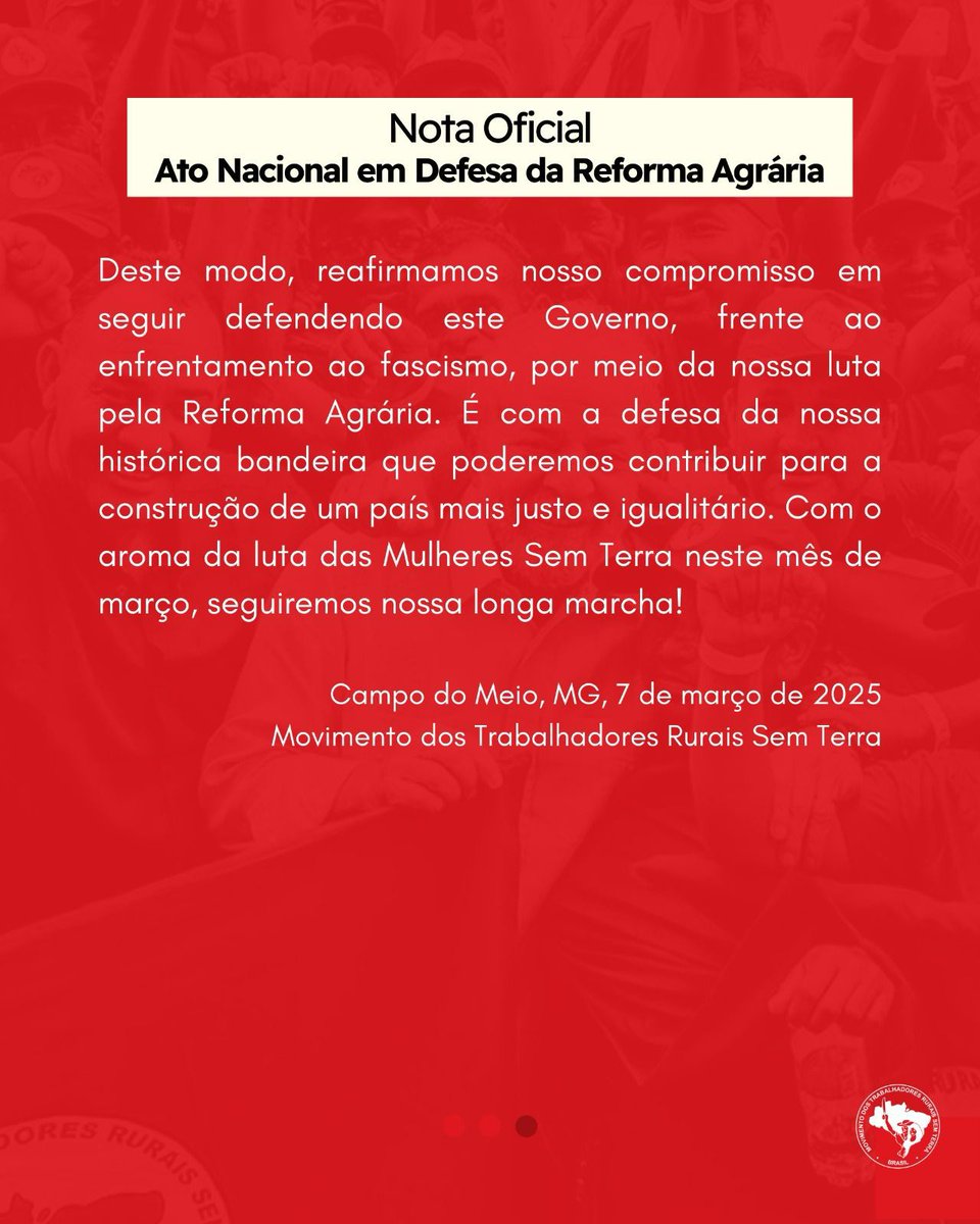 jailmalopes's tweet photo. A LUTA VALE A PENA! As conquistas ainda são pequenas, a maior parte das entregas tratam de regularização. Mas foi um emocionante momento para nosso povo, que segue empunhando a bandeira anunciando que esse país não tem futuro sem Reforma Agrária. Seguimos a longa marcha🚩 https://t.co/1r2YAm1ab0
