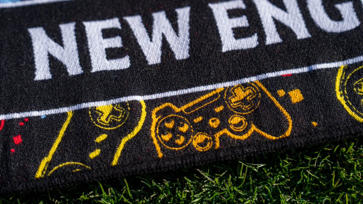 New England Revolution (@nerevolution) on Twitter photo 🎮🧣 Purchase your eSports-themed scarf exclusively at <a href="/PatriotsProShop/">Patriots ProShop</a> starting March 8! 🎮🧣 Purchase your eSports-themed scarf exclusively at <a href="/PatriotsProShop/">Patriots ProShop</a> starting March 8!