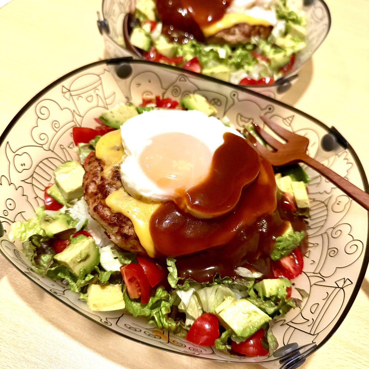 キャンプ2日目・夜🏕️

夜22時キャンプ場は
クワイエットタイムに入り
周囲が静まり返っている中、
お腹を空かせた夫婦は
時間も気にせずガッツリと
ロコモコ丼を食したのであった🍽️