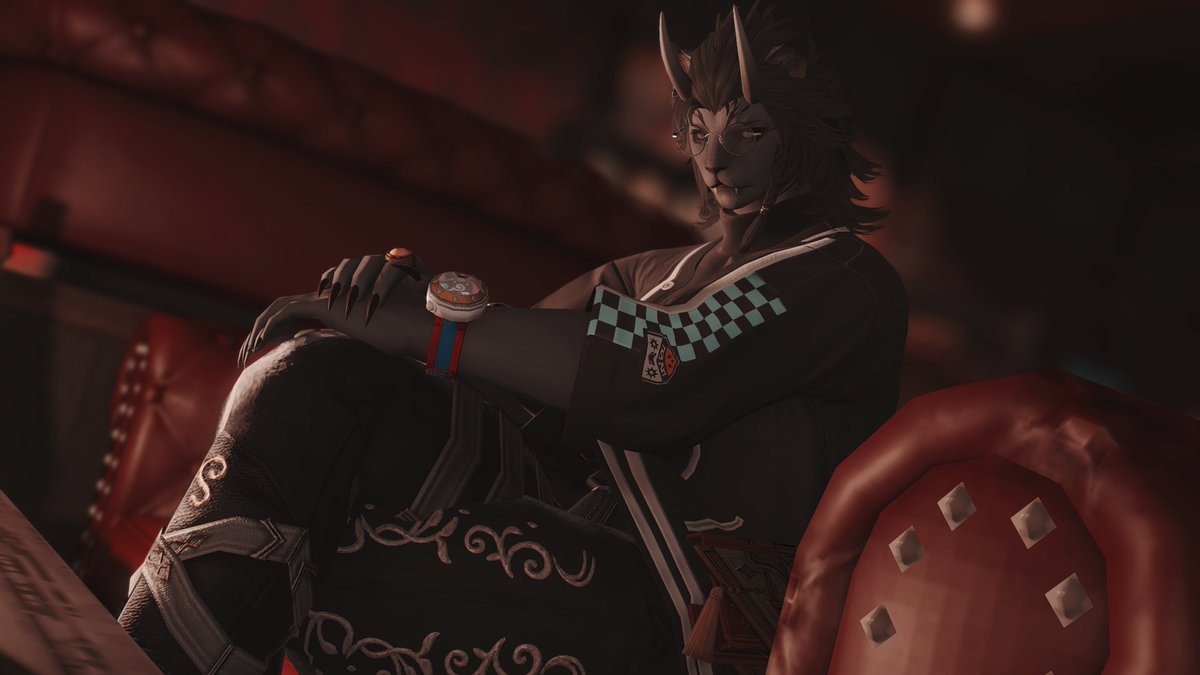 ChoShekTheDark's tweet photo. o-o)9 I was looking for a place to work and found this cool bar at Mist! The lovely owner even took a picture of me and gave me a nice drink!
๐ธ @Yume_FFXIV
#Bar_Maya https://t.co/HC8G93RqYw