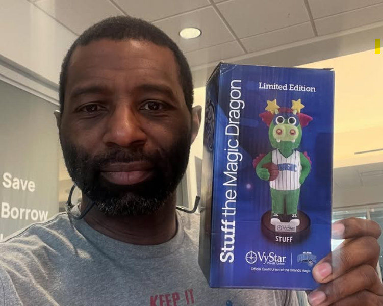 OfficialVyStar's tweet photo. OFFER ENDS MONDAY, MARCH 10th! Here's how to enter: https://t.co/sLSabpmF1z
Enter to win a FREE, limited-edition Stuff the Magic bobblehead at participating Central Florida VyStar branches.
#teamStuff #withVyStar #OrlandoMagic https://t.co/0lXT0u9AVF
