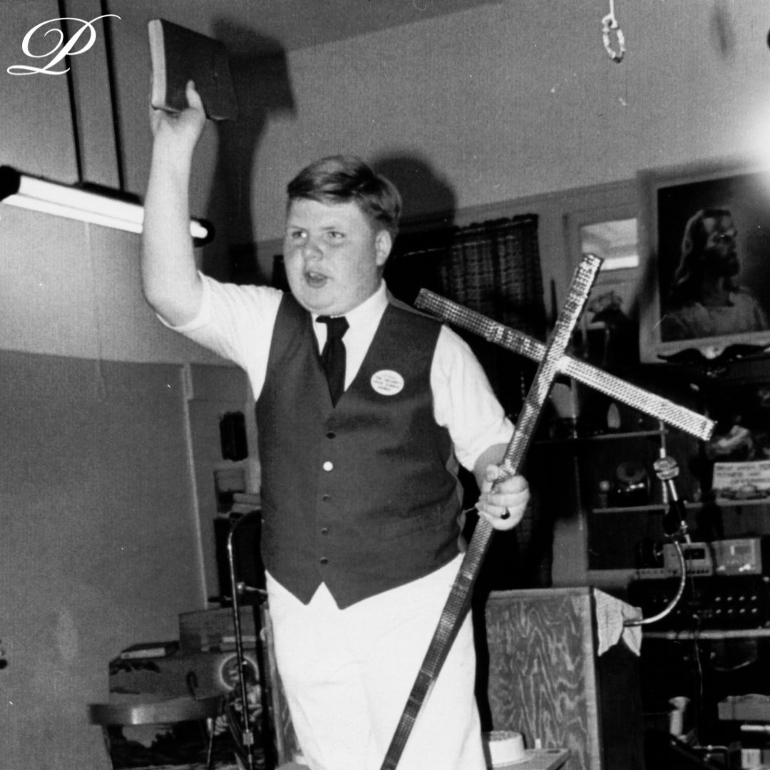 It's Friday! We're heading into the weekend with a passion to match this young minister's, who started preaching at the age of three. He's twelve in this photo, for reference. 

📸 RNS, 1980, Calvary Faith Climber Church (Moline, Illinois)