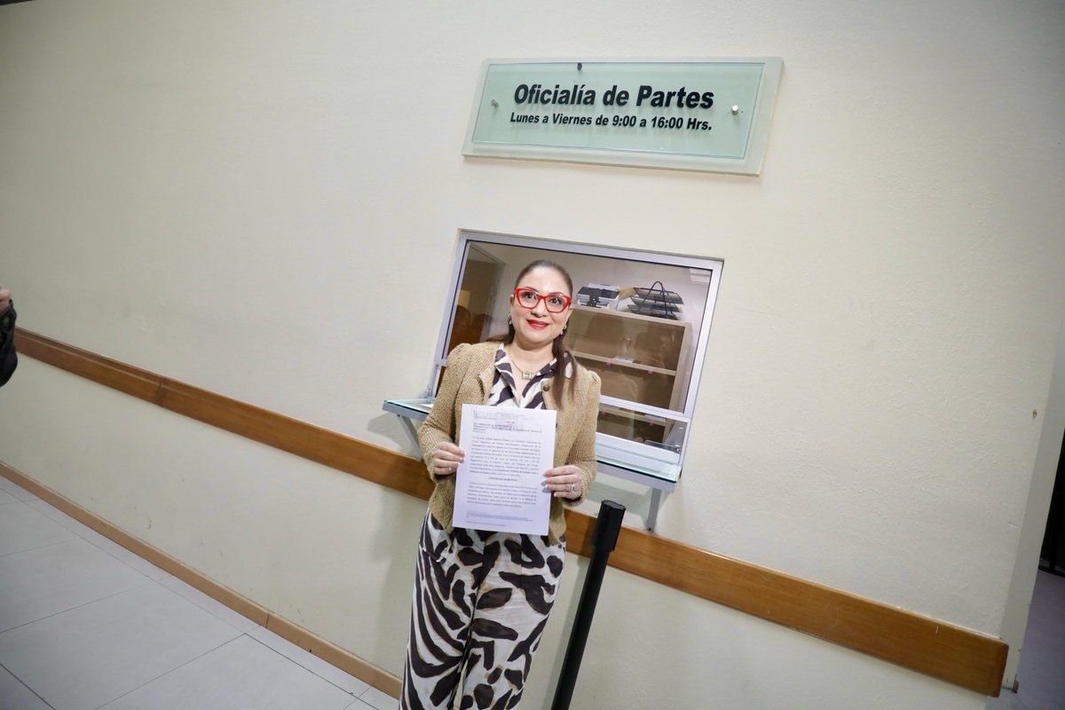 Mujeres libres y seguras 🟣

La Diputada <a href="/armida_serrato/">Armida Serrato Flores</a> propuso una reforma constitucional para garantizar manifestaciones pacíficas el día 8 de marzo, solicitando la ausencia de policías para evitar violencia.