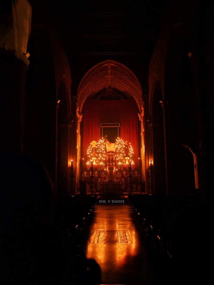 sol_y_daoiz's tweet photo. La luz de mi alma, la calma de mi hogar
@hdadsantamarta
📸 @sol_y_daoiz
#caridad #santamartasevilla #luzdevelas #lunessanto #SemanaSanta #ssantasevilla25 #Sevilla #tdscofrade https://t.co/eiTaSkP2GP