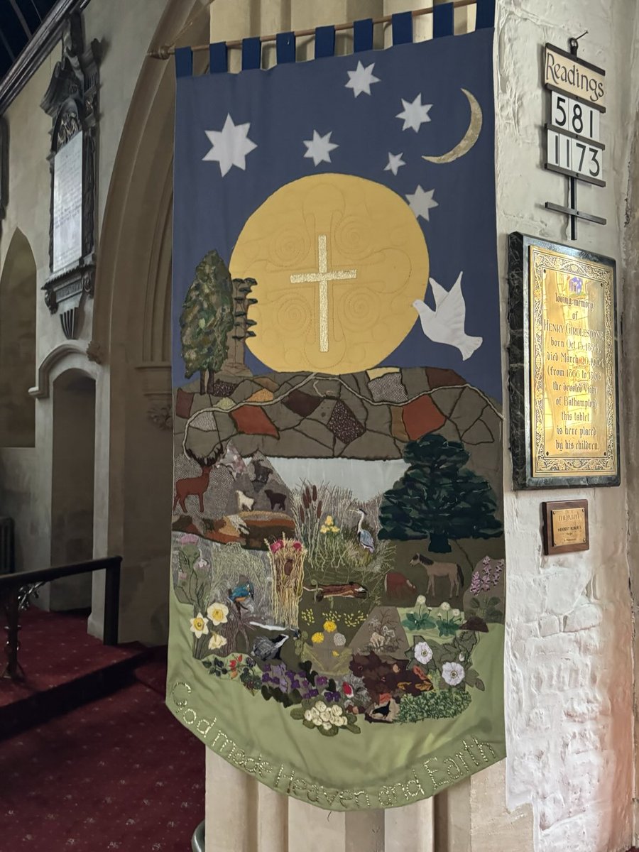 Barb_Drummond's tweet photo. God made heaven and earth #Bathampton #churchcrawling https://t.co/mc3W8DkyXy