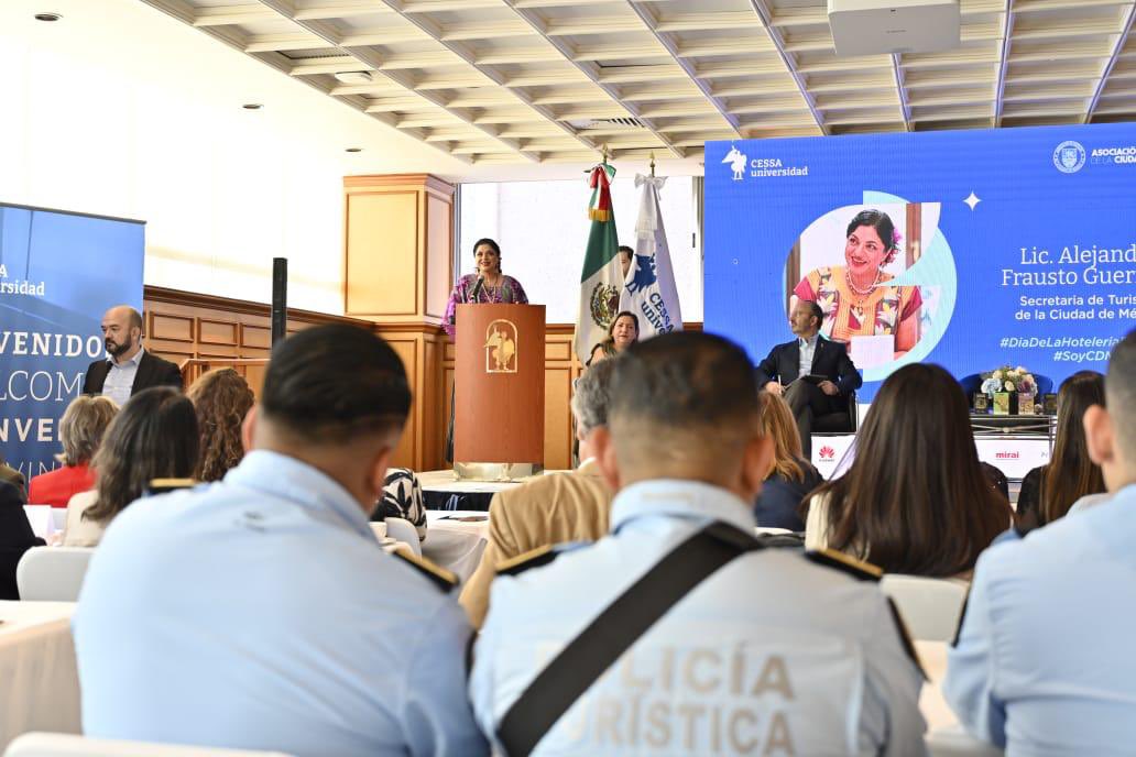 Alejandra Frausto tweet media