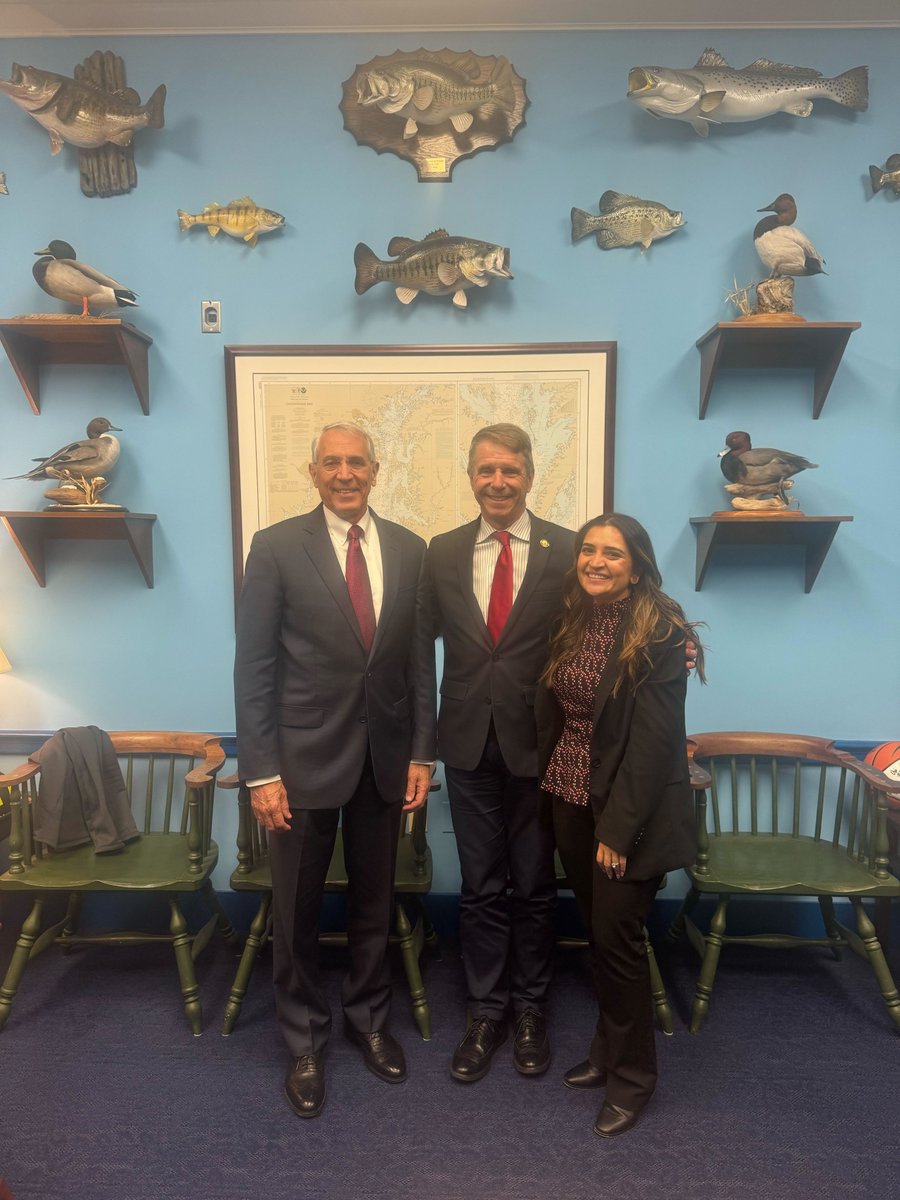 John Szoka (@johnszoka) on Twitter photo #OffshoreWind is a key part of America’s energy future. Thank you, @RepWittman, for meeting with us yesterday to discuss how we can advance secure, reliable, affordable, and clean American energy. <a href="/SaloSpins/">Salome Garcia</a> <a href="/ConsEnergyNet/">Conservative Energy Network (CEN)</a> #CleanIsRight #OffshoreWind is a key part of America’s energy future. Thank you, @RepWittman, for meeting with us yesterday to discuss how we can advance secure, reliable, affordable, and clean American energy. <a href="/SaloSpins/">Salome Garcia</a> <a href="/ConsEnergyNet/">Conservative Energy Network (CEN)</a> #CleanIsRight