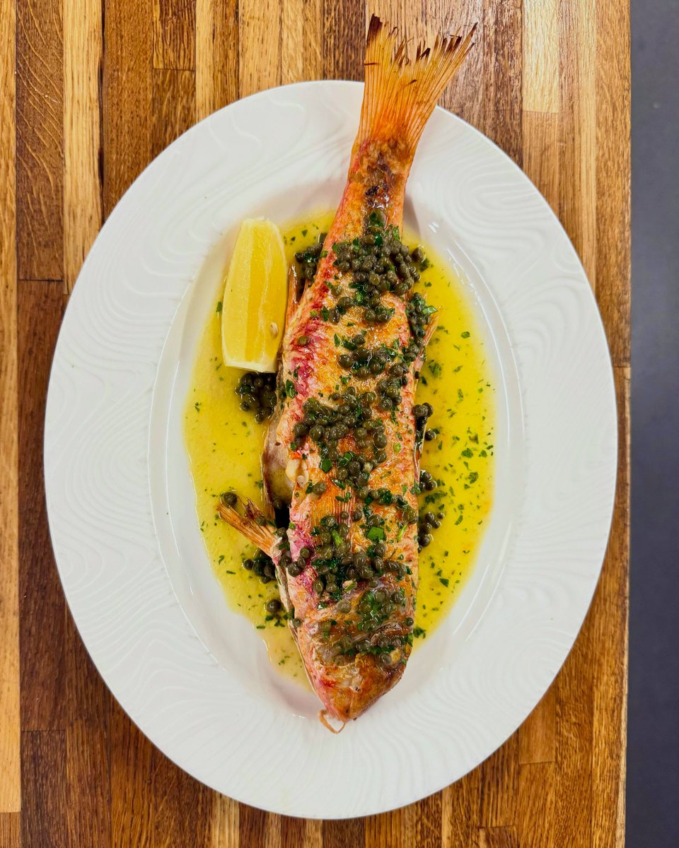 noahsbristol's tweet photo. Fantastically flavourful south coast red mullet bringing sunshine this week 🌞
Simply grilled and served with lemon, capers, olive oil and parsley 🌱
#redmullet #fishfriday #noahsbristol #fishandchips https://t.co/tzcyDUttUg