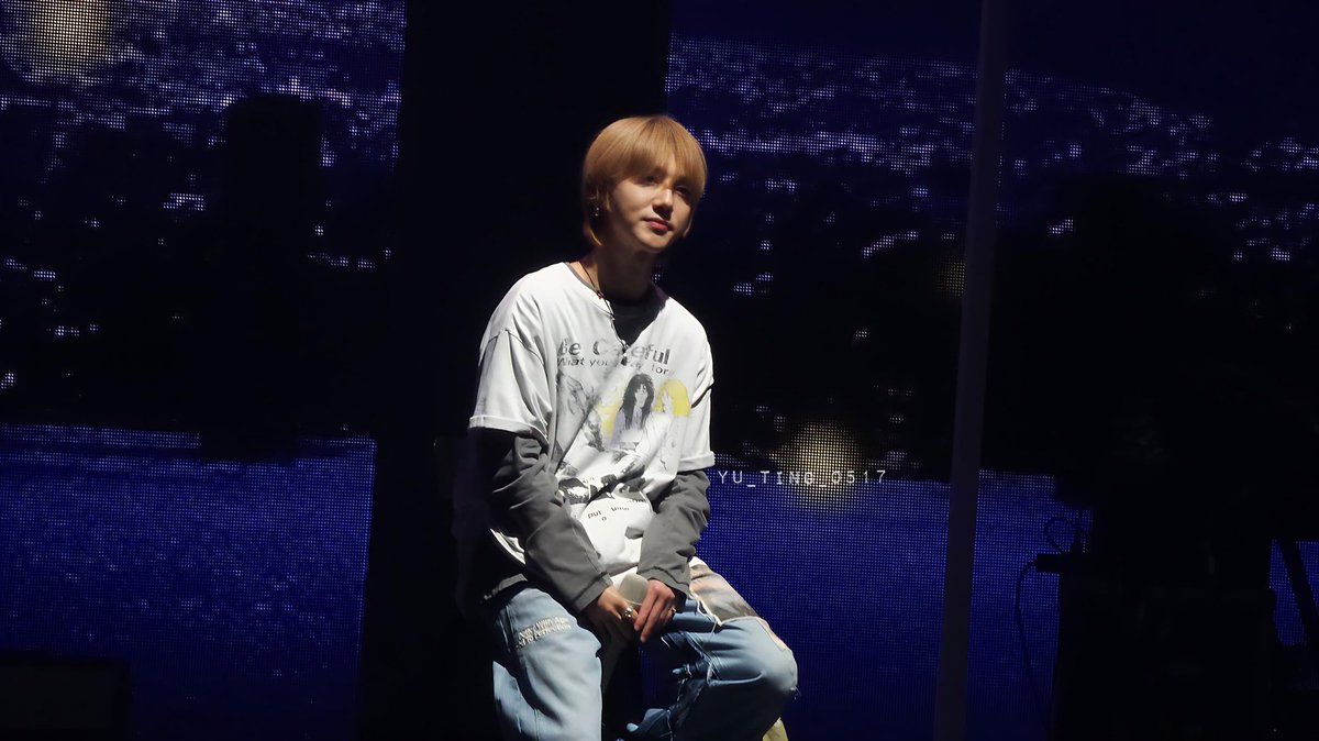 linyuting0517's tweet photo. 250307 YESUNG SOLO CON [It’s Complicated]  Taipei Day1 

能見到你 真的很幸福💙
@shfly3424 

#SUPERJUNIOR #슈퍼주니어 #YESUNG #예성 #藝聲 #itscomplicated #金康熏 #김강훈 https://t.co/LuNUyDMwYh
