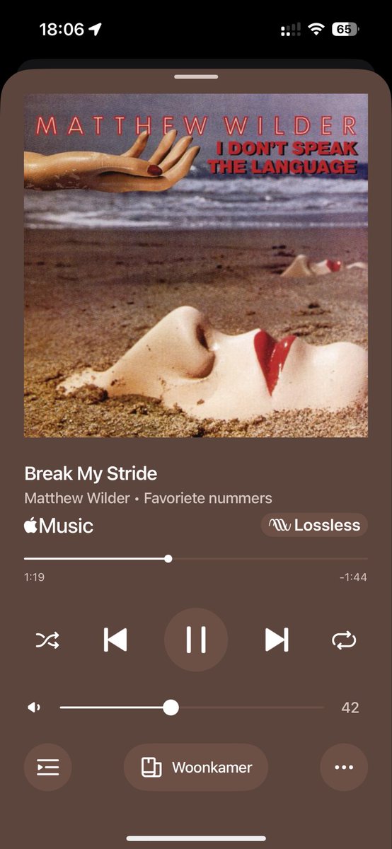 RVDG01's tweet image. Ik ga hier stiekem heel lekker op nu. 😎 #GoedWeekend 🍺