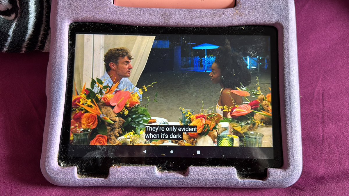 EmilyKate8388's tweet image. Nobody’s as dedicated to #SouthernCharm as me haha my tv is broken and I’m watching it on Elena’s tablet while she’s at school 😭🤣🤷🏻‍♀️😝 #LoveThisShow ❣️