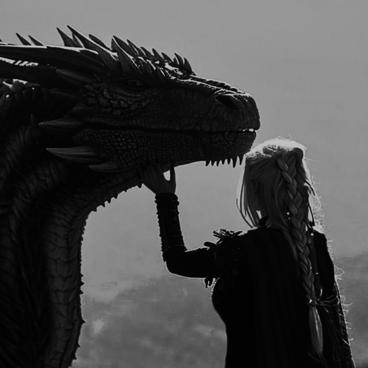 sʟᴏᴀɴᴇ ᴍᴀɪʀɪ - ᴘᴀʀᴏᴅʏ tweet media