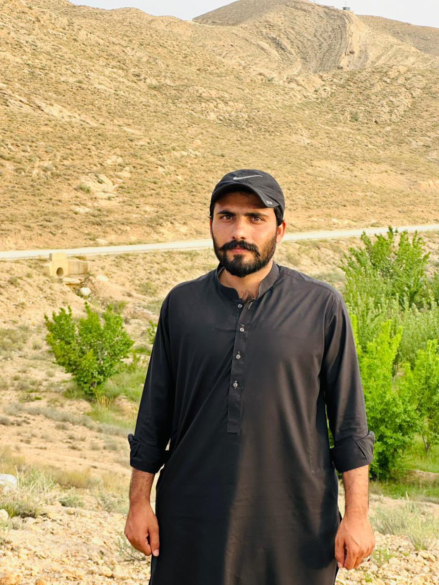 Qadeer_Baloch33's tweet photo. Their needless disappearance, requires an essential appearance! Let these birds fly in an open sky without any fear!
#ReleaseAshfaqBaloch 
#ReleaseSajjadIshaq 
#SaveBalochStudents https://t.co/TS6upafmv1