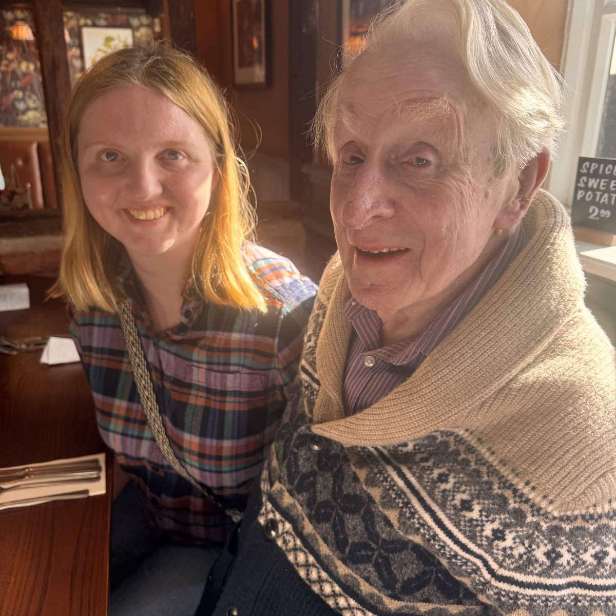 Charlie Smith tweet media