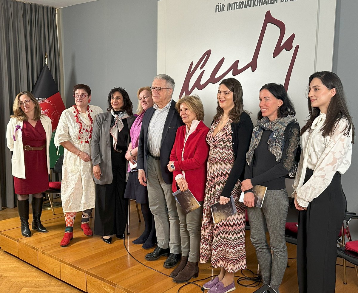 ICDOat's tweet photo. Our President Josipa Palac attended #VoicesOfResilience and stressed the importance of preserving Afghan women’s cultural identity. Panelists highlighted how autocratic regimes target women’s rights and the need for global solidarity.
#ICDO #SafeguardingDiversity https://t.co/PITq5fUnAJ
