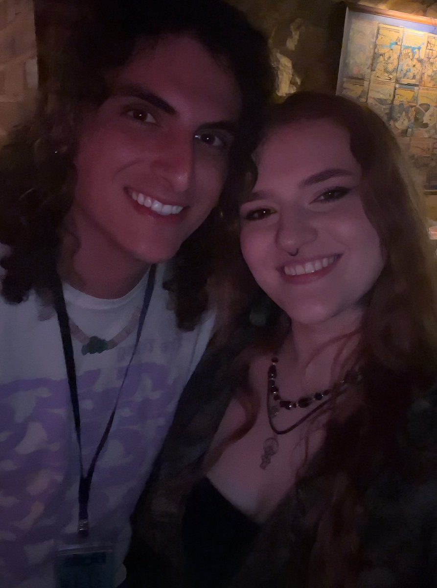 cheygvf's tweet photo. Didn’t know if i was going to post, but since ttwf shared a video with danny from the acoustic set afterwards… 
he was at my local ttwf show on sunday?? incredibly kind and cool ofc. 
i ❤️ ttwf &amp; i ❤️ dave’s supportive bestie. https://t.co/L2j0czGr6j