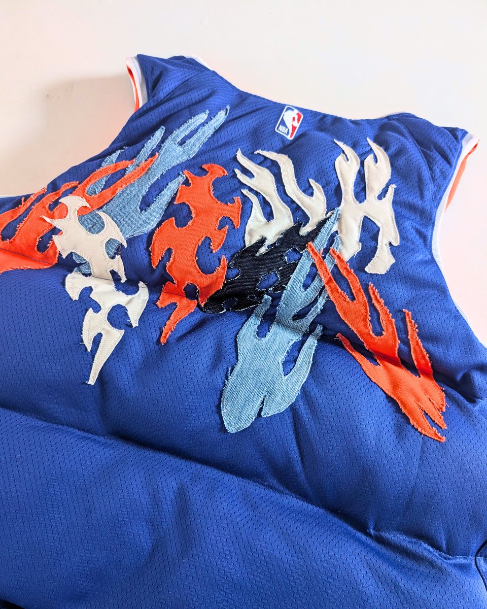 jocehu's tweet photo. if you ever wanted a knicks puffy, here’s your chance 🫶🏼 https://t.co/2YdBJTLsBf