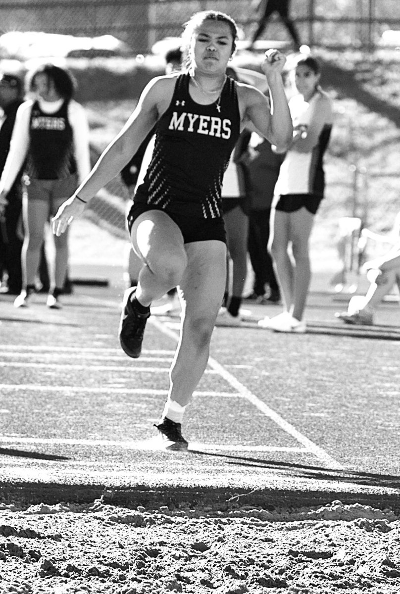 CalvinLDavis3's tweet photo. This one is starting to cook! New journey begins!
We have another long jumper! #Kanai #Up #Next https://t.co/RIiRAL4zEL