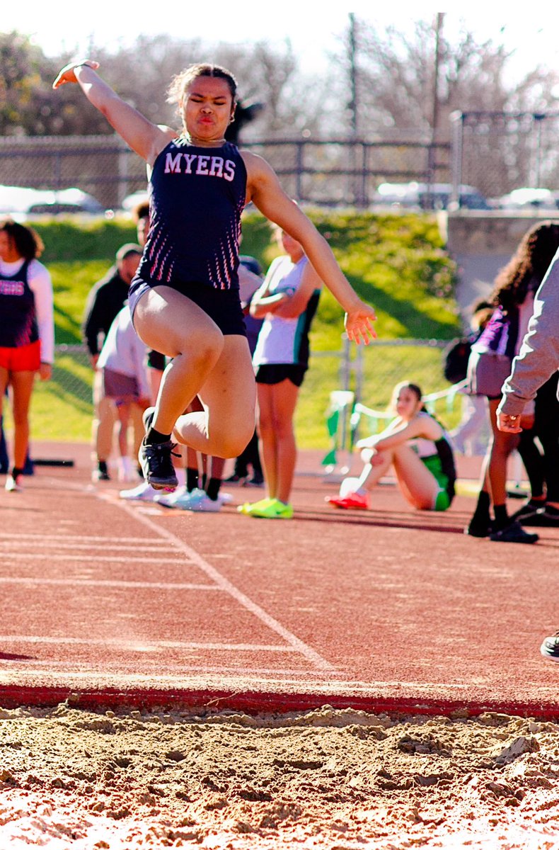 CalvinLDavis3's tweet photo. This one is starting to cook! New journey begins!
We have another long jumper! #Kanai #Up #Next https://t.co/RIiRAL4zEL