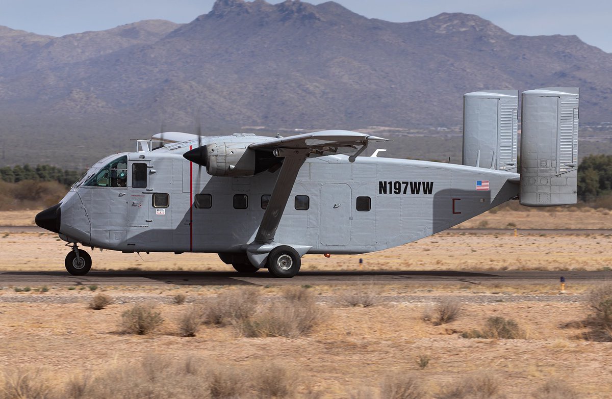 cay89455610's tweet image. SKYVAN7 and SKYVAN2 working out of Marana.